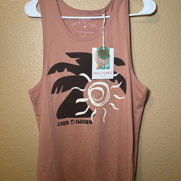 Free Planet Terracotta Tank Top with Artistic Design - Picture 1 of 3